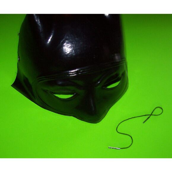 Batman Mask Vintage Halloween Costume Cowl New Old Stock Soft Plastic SuperHero - Picture 6 of 12